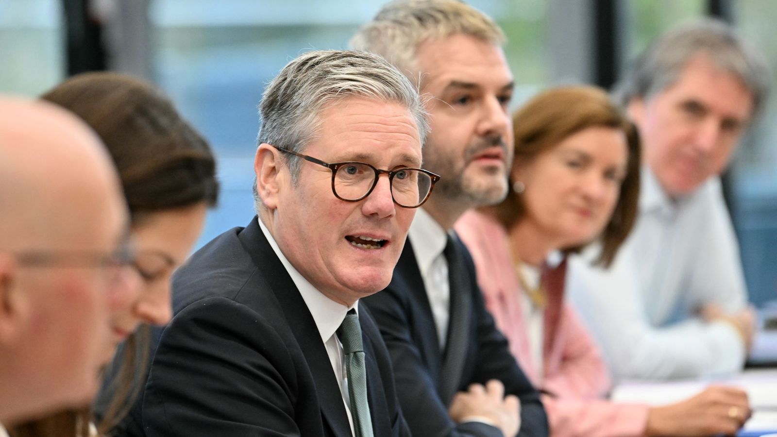 One Year In, Keir Starmer Faces Labour Rebellion, Economic Stagnation, and Falling Public Trust